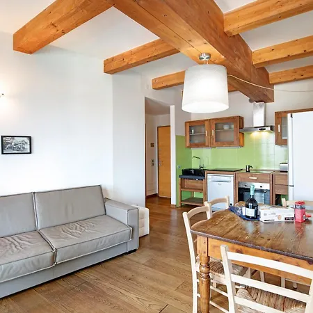 Rocchetta Flat * Сало