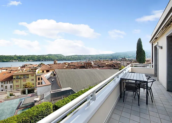Rocchetta Flat Lejlighed